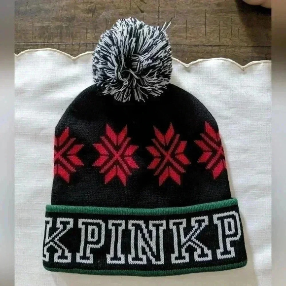 VICTORIA'S Secret PINK Beanie Snowflake Winter Snow Hat Black/Red w/ Pom Pom - Picture 4 of 4
